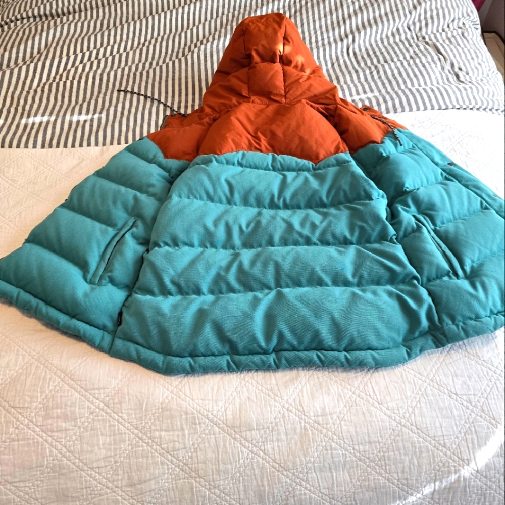 Women's large patagonia bivy vest, hard to find blue mogul mushroom color 2016